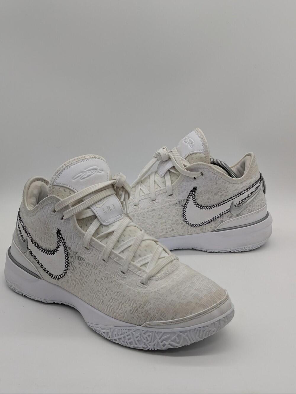 Mens Size 10 - Nike Zoom LeBron NXXT Gen White Black DR8784-101 Basketball Shoes